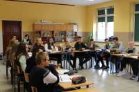 005